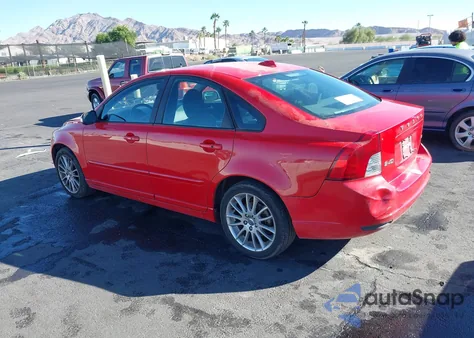 2010 Volvo S40 2.4I из США, поврежденный, VIN YV1390MS7A2500641